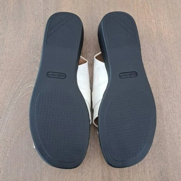 Comfortview The Pearl Sandal - Color: White - Size: 10 W - Picture 8 of 9